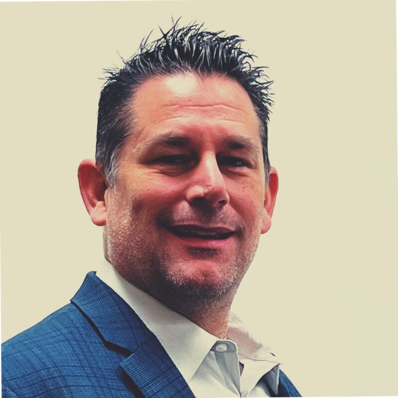 Head shot of Larry Andrews
